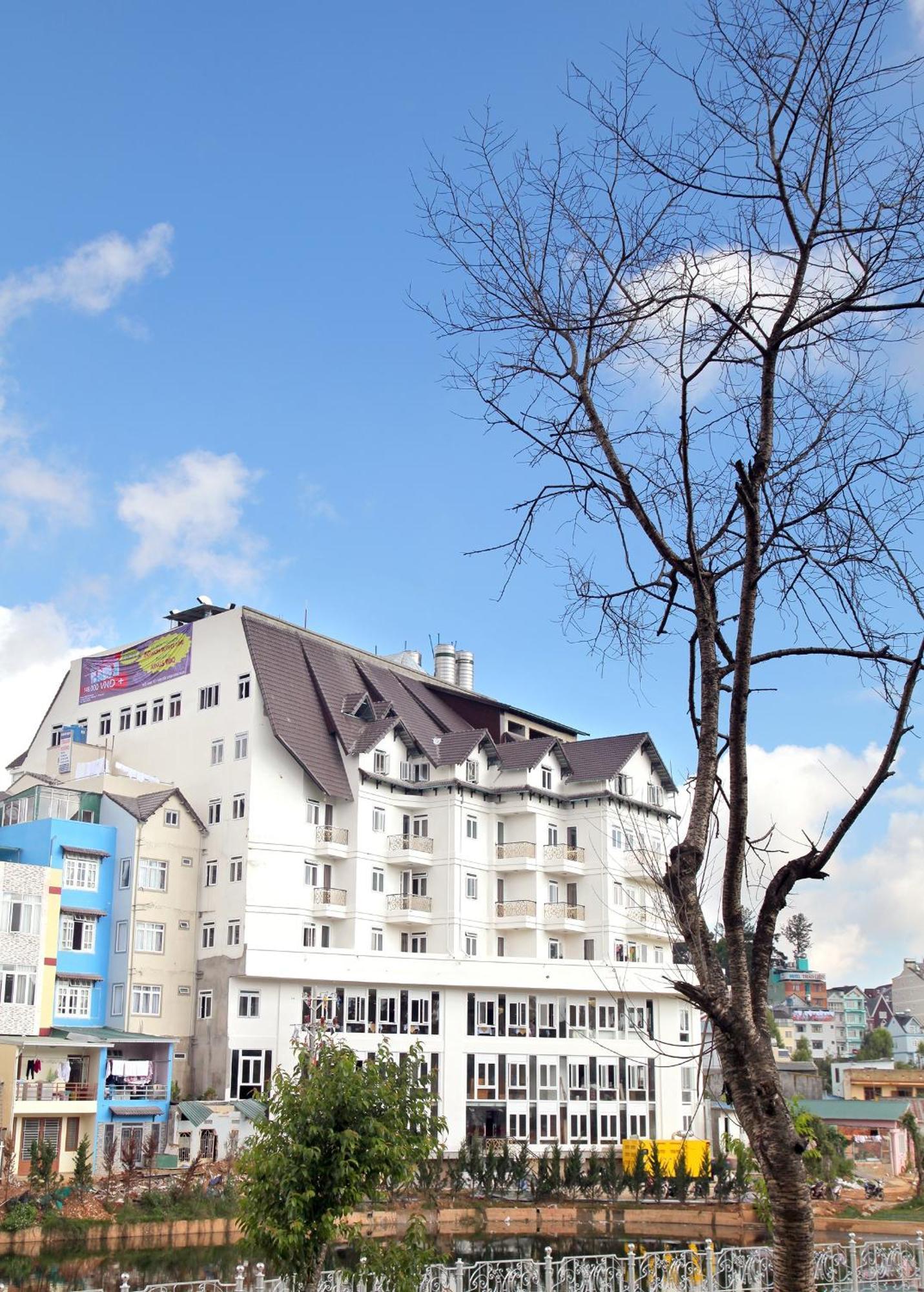 Kings Hotel Dalat Luaran gambar
